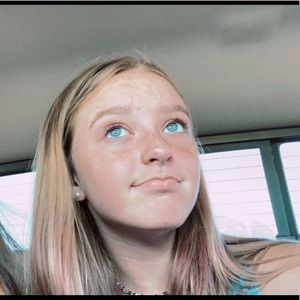 Meet your Posher, Keeli